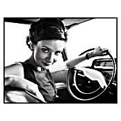 Cuadro enmarcado Girl (Chica al volante, 40 x 30 cm, Negro/blanco)